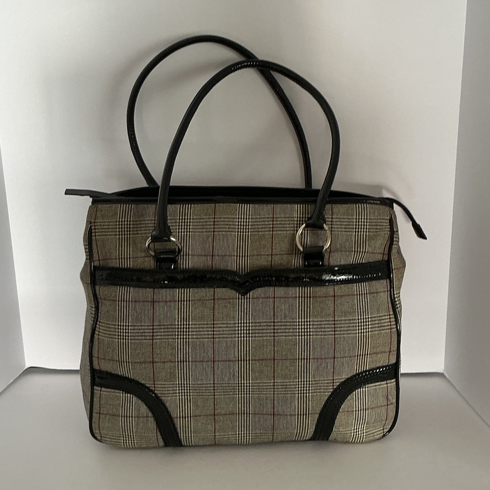 ⭐️⭐️.  Naturalizer ⭐️⭐️.             Plaid Shoulder Bag